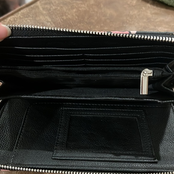 Betsey Johnson Pink and Black Rose Wristlet Wallet - Picture 5 of 6